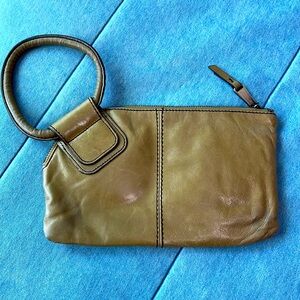 Hobo sable wristlet